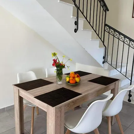 Desire Gardens 2bedroom Townhouse * Peyia